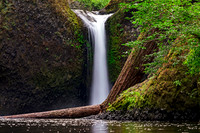 Closeup Punchbowl Falls